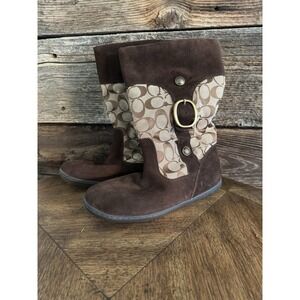 Coach Meyer Signature Winter Boots Women's  Pull On Cozy Shoes. Pre Loved Sz 8
